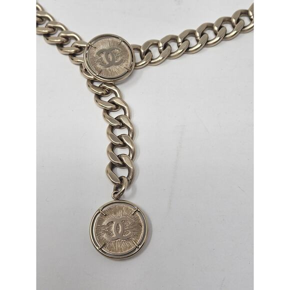 Classy Chanel Gold-tone Interlocking CC Charm Chain link Belt M sz main image 10